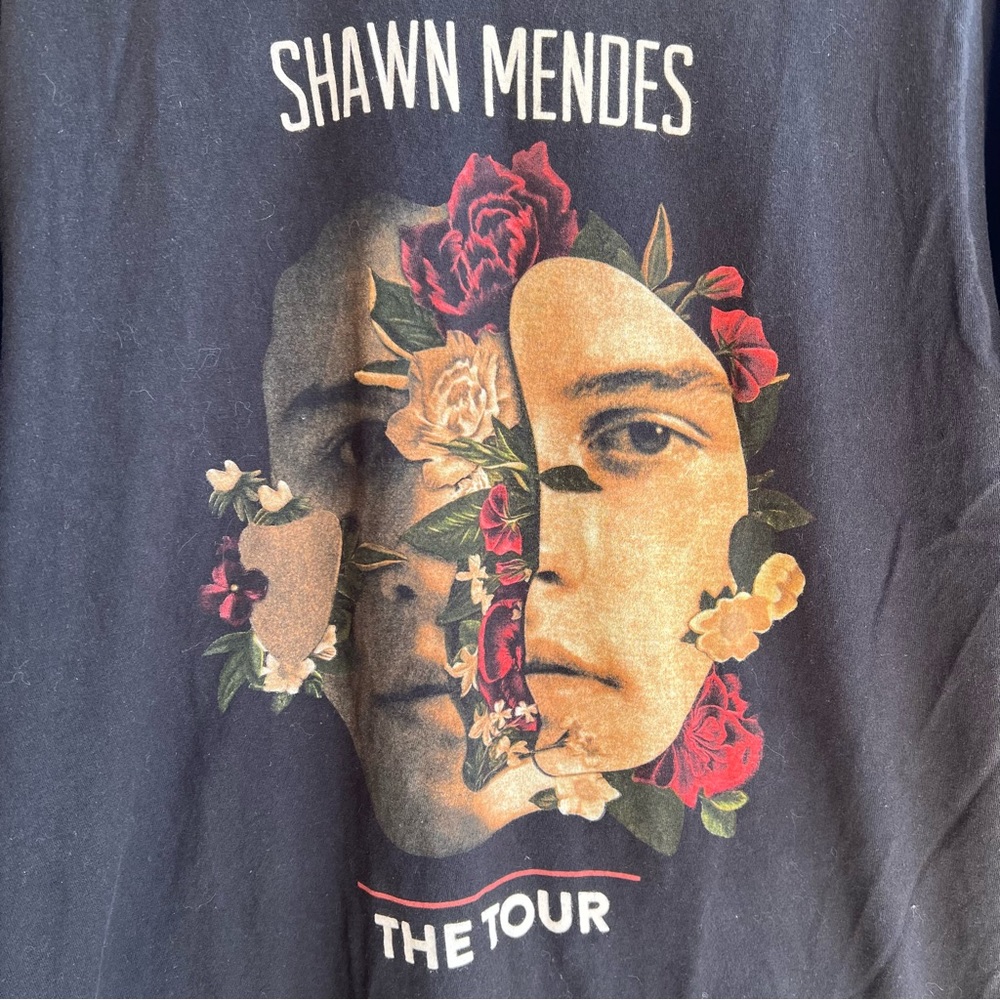 🍒💣 Shawn Mendes 2019 tour t-shirt